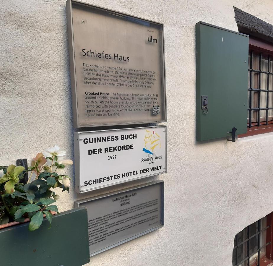 Готель Schiefes Haus Ульм Екстер'єр фото