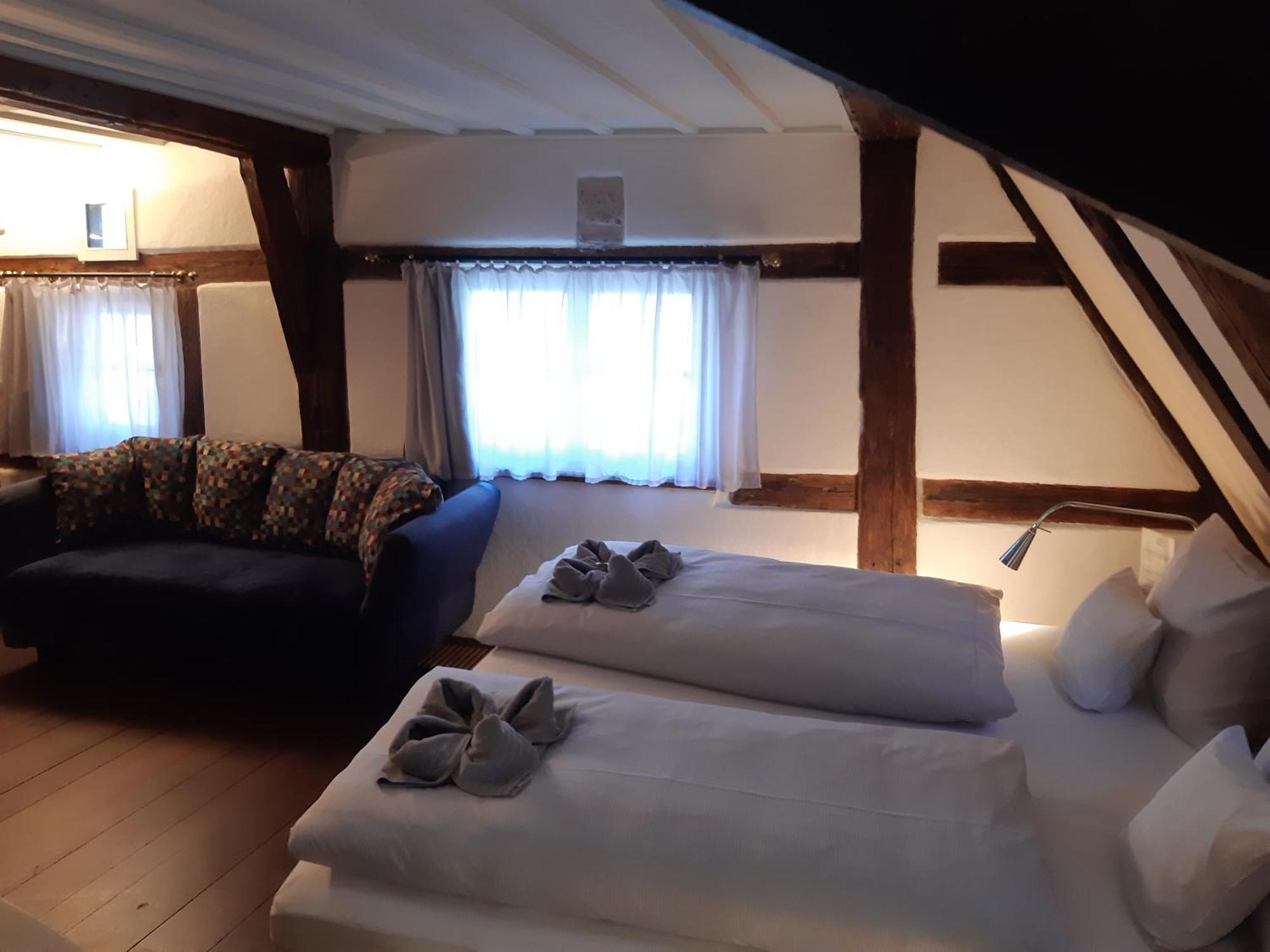 Готель Schiefes Haus Ульм Номер фото